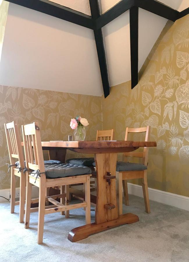 The Beach Hut - 1 Bedroom Apartment Near The Beach 伯恩茅斯 外观 照片